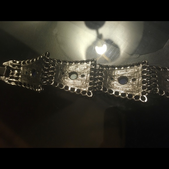 Silver colour metal bracelet with blue, green, and turquoise stones. - Picture 4 of 5